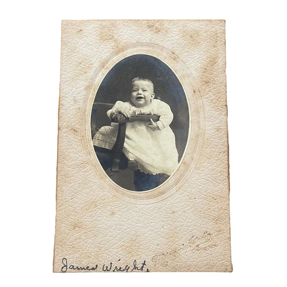 Infant Boy Vintage Cabinet Card Photograph James Vaughn Wright‎ Minners Studio